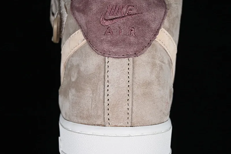 All categories Nk Air Force 1 Air Force series Nk Air Force 1 Mid Air Force mid-top Nk Air Force 1'07 Mid beige suede Air Force One mid-top casual sneakers CG9908-102